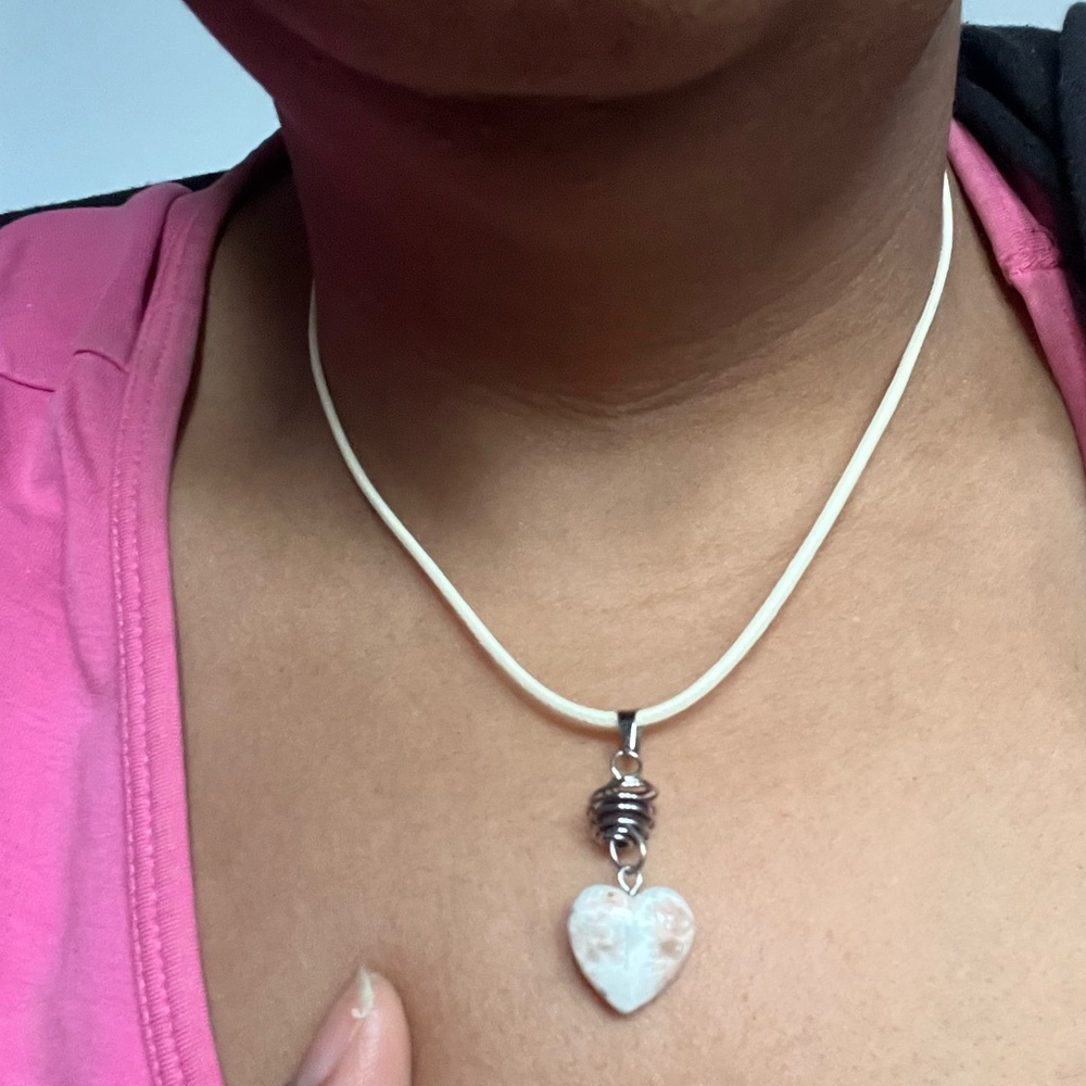 Hand Crafted Natural Stone Heart Diffuser w Cord Handmade Necklace Hand Made - Picture 3 of 4
